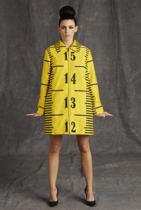 Moschino 9 Yes