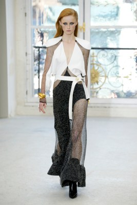 Louis Vuitton RTW Spring 2017