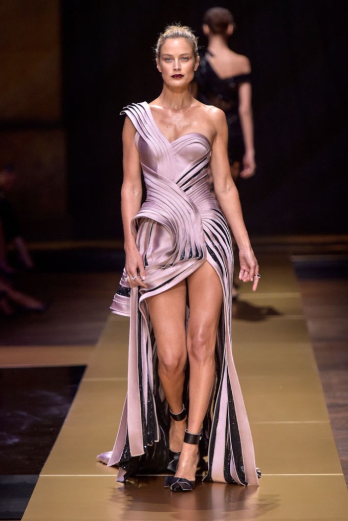 Atelier Versace Couture Fall 2016