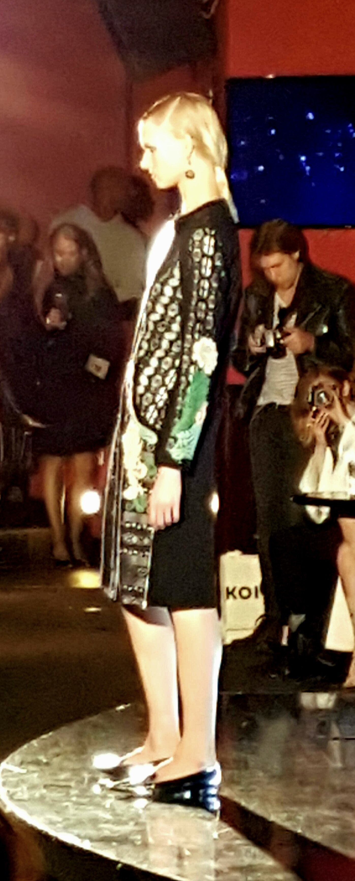 yuna-yang-yy-signature-austrian-lace-dress